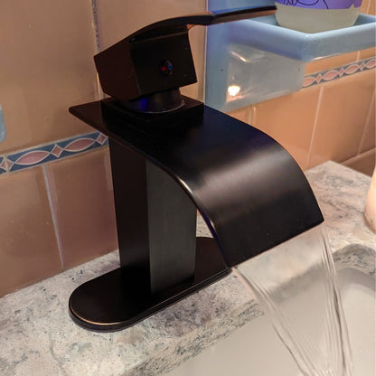 Modern Remi Single Handle Waterfall Bath Faucet GF-136S Series