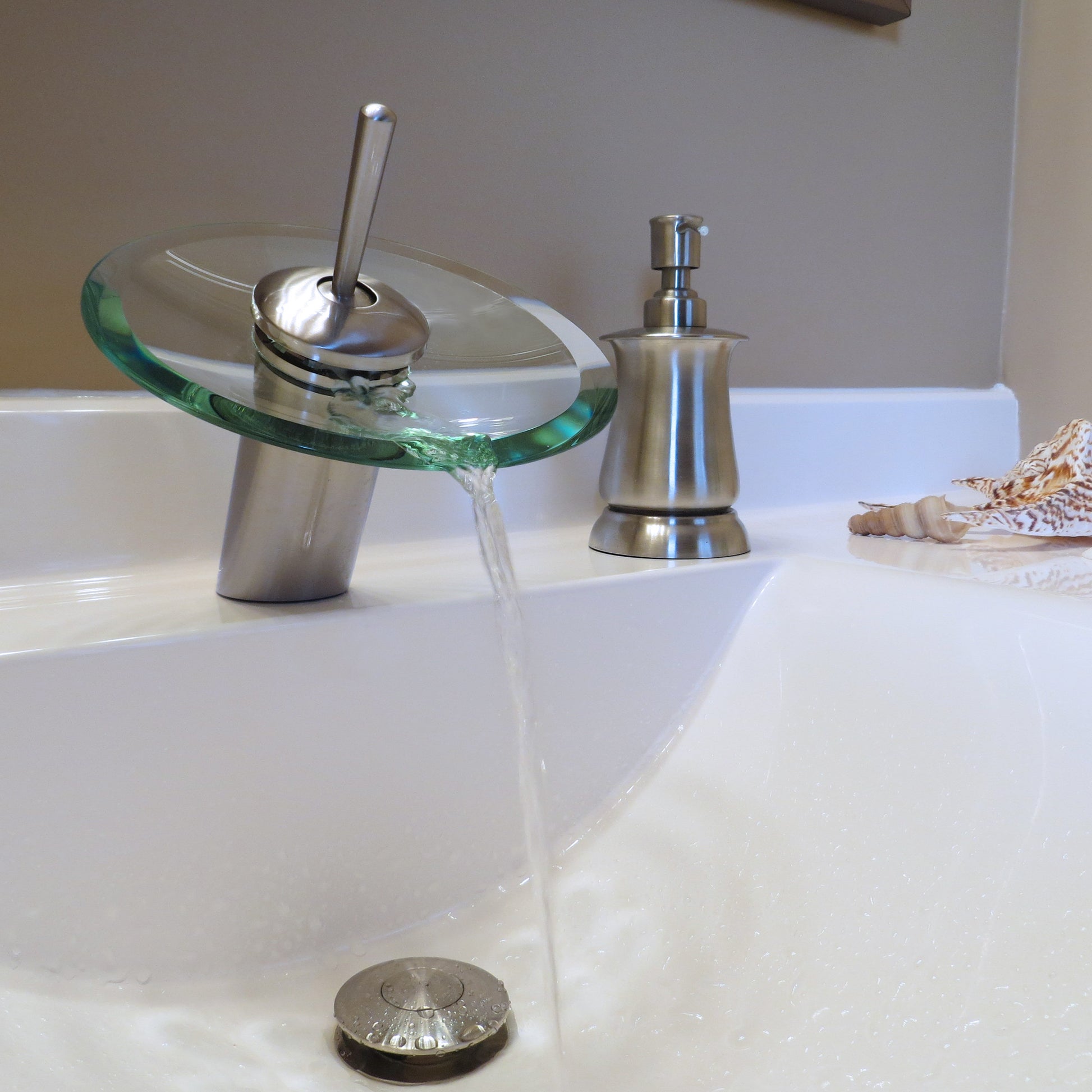 brushed nickel single hole lav faucet