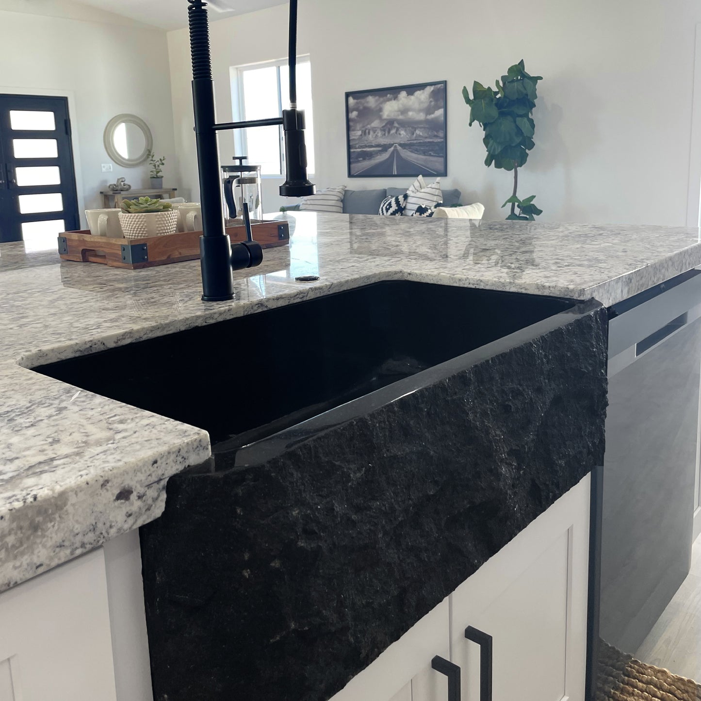 Single Bowl Kitchen Sink in Black Granite with Natural Chiseled Apron - NKS-SBNAN